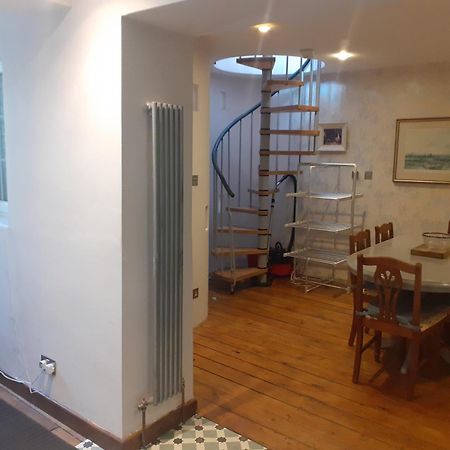 Characterful Cottage Near The Sea, Beach, Pier & Shops Weston-super-Mare Luaran gambar