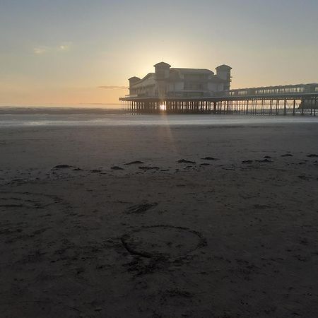 Characterful Cottage Near The Sea, Beach, Pier & Shops Weston-super-Mare Luaran gambar