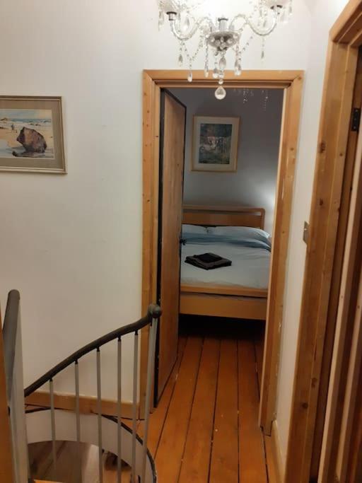 Characterful Cottage Near The Sea, Beach, Pier & Shops Weston-super-Mare Luaran gambar
